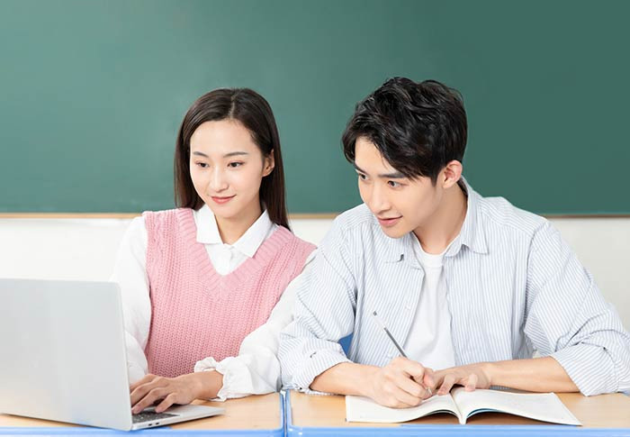 院校关系稳定  