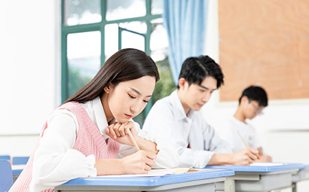 合作研发教学内容