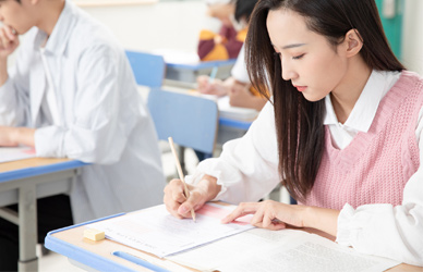 西诺外语机构介绍